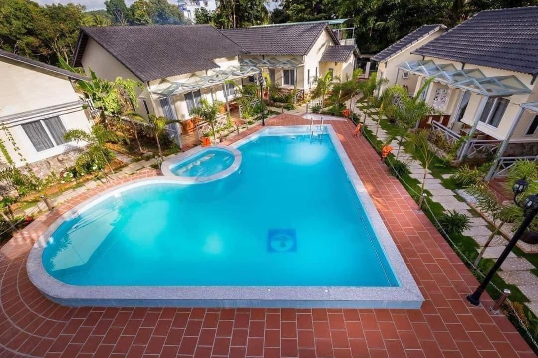Blue Paradise Bungalow ฟู้โกว๊ก ภายนอก รูปภาพ